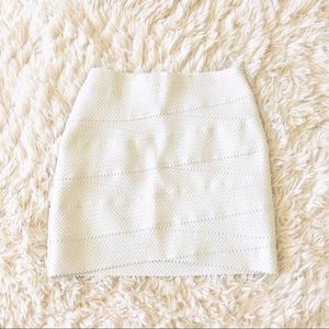 Crochet scallop edge bandage mini skirt